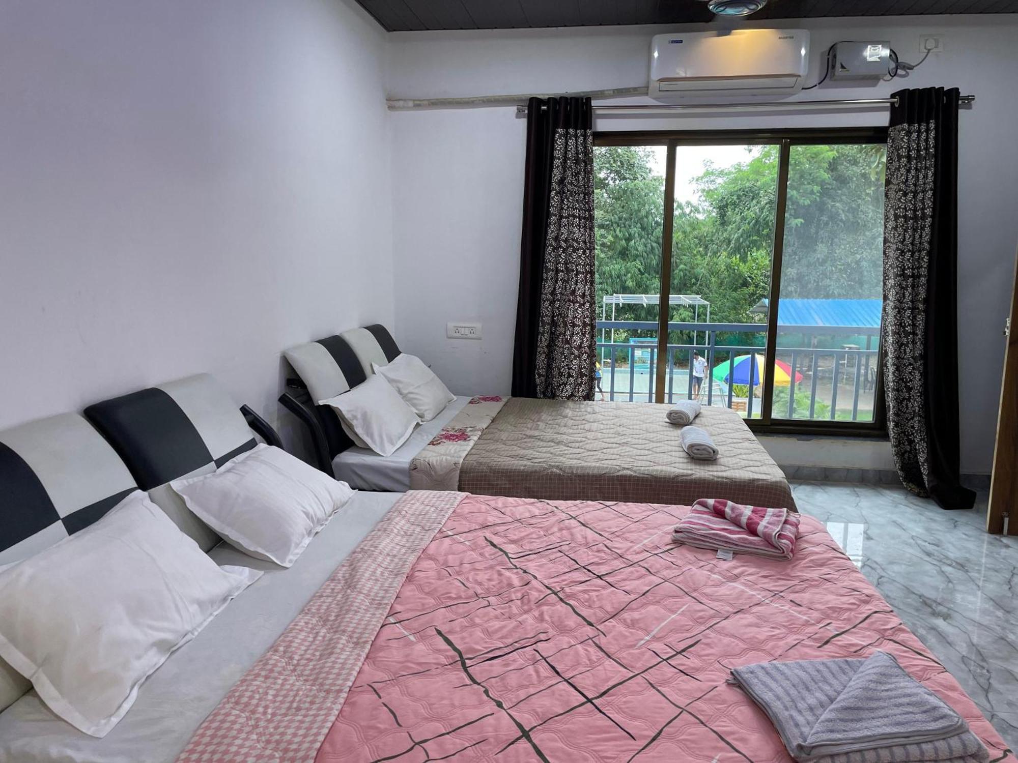 Riverland Farm And Resort Karjat Dış mekan fotoğraf